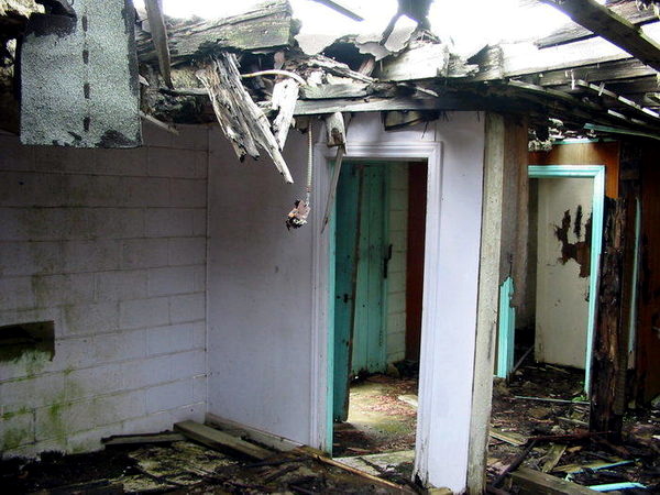Ken-Mar Drive-In Theatre - Sept 2003 (newer photo)